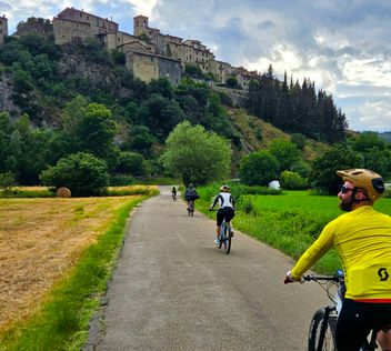 Индивидуальный Велотур Gems of Umbria — отдых Премиум в Италии