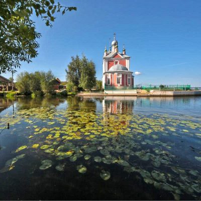 В древний Переславль-Залесский: архитектура, история и святые места (на вашем транспорте)