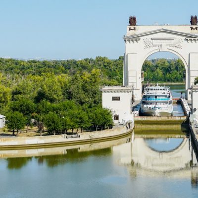 Авто-пешеходная экскурсия в Старую Сарепту и на Волго-Донской канал