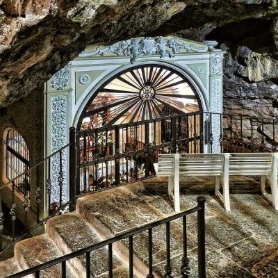 Святая пещера и средневековый Сегорбе