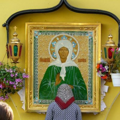 К блаженной Матроне Московской: экскурсия в Покровский монастырь