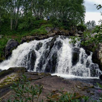 Водопады Кольского полуострова: из Мурманска в мини-группе