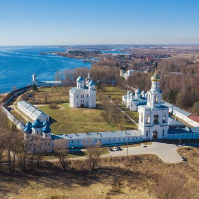 Святое Поозерье: Перынский скит и Юрьев монастырь (на вашем авто)