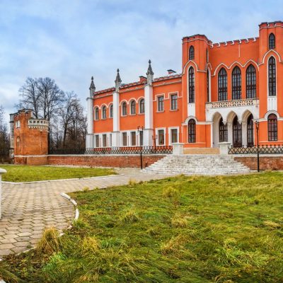 Прогулка на фрегате с посещением усадьбы Марфино