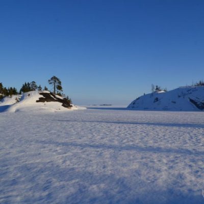 Поход на лыжах по шхерам Ладожского озера. (Зима)