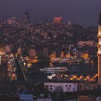 Авто-пешеходное знакомство с ночным Стамбулом