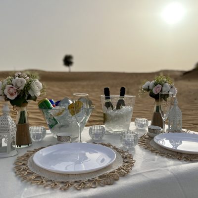 Ужин при свечах в пустыне