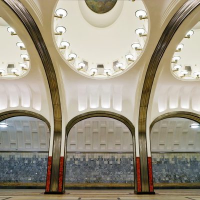 Московское метро: подземный храм СССР