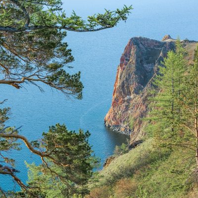 К ледовым гротам Байкала с тревел-фотографом!