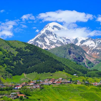 Казбек: путешествие в сердце Кавказских гор