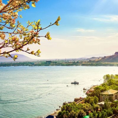 Горные курорты Дилижан, Цахкадзор и озеро Севан за один день