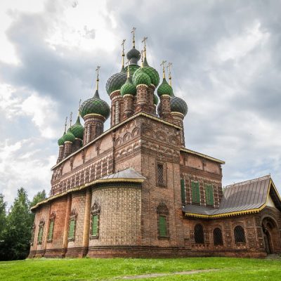 Монастыри и храмы земли Ярославской