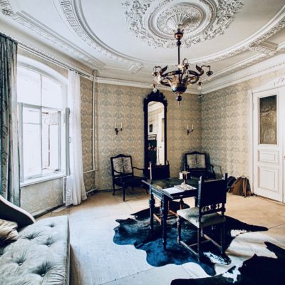 Секреты Петербурга: побывать в доходных домах и в старинной квартире