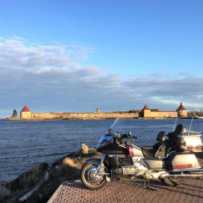 Поездка на мотоциклах в Кронштадт+Петергоф или крепость Орешек