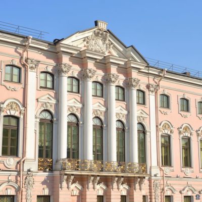 Строгановский дворец изнутри