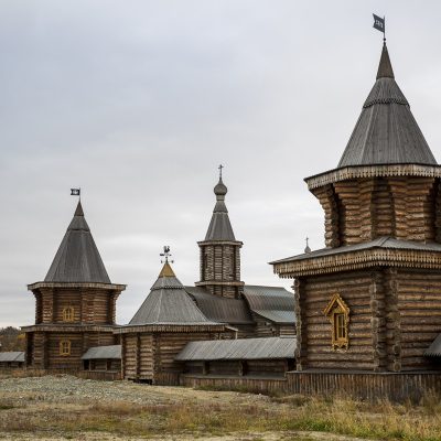 Печенгский монастырь, «Долина славы» и места Юрия Гагарина