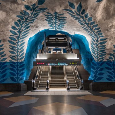 Стокгольмское метро – волшебная подземная пещера!