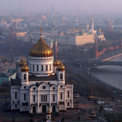 Храм Христа Спасителя и панорамы Москвы