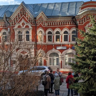 Ямщик, запрягай лошадей! По Рогожской ямской слободе — в мини-группе