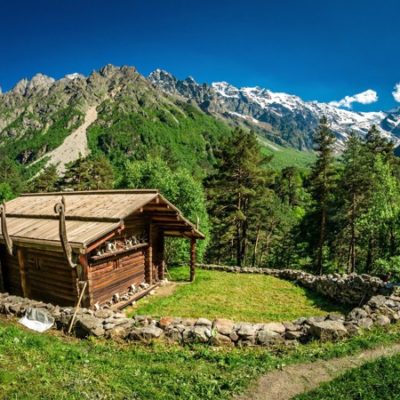 Сердце Осетии: поездка через 5 хребтов Кавказа