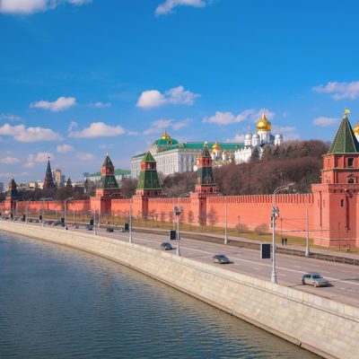 У стен Московского Кремля