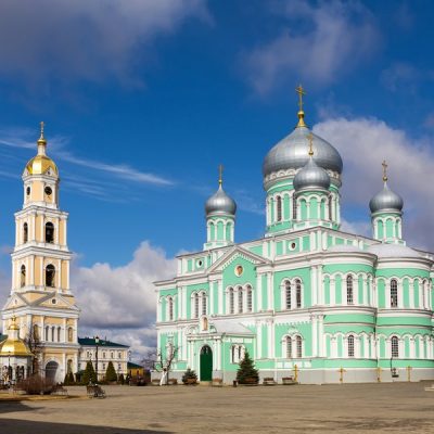 Из Нижнего Новгорода — в легендарное Дивеево!