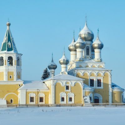 Туда, где родился Ломоносов. В Холмогоры!