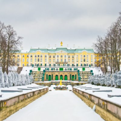 Большой дворец в Петергофе: групповая экскурсия из Петербурга