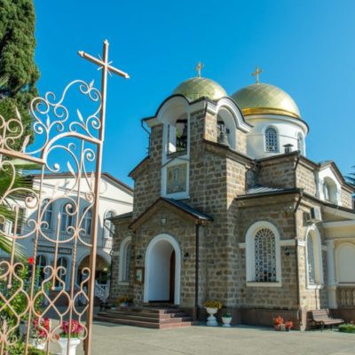 Сочи: символы православия