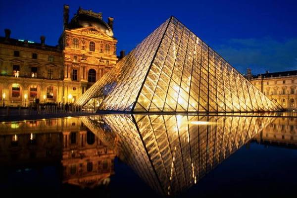 Экскурсия «Шедевры Лувра за 2 часа»