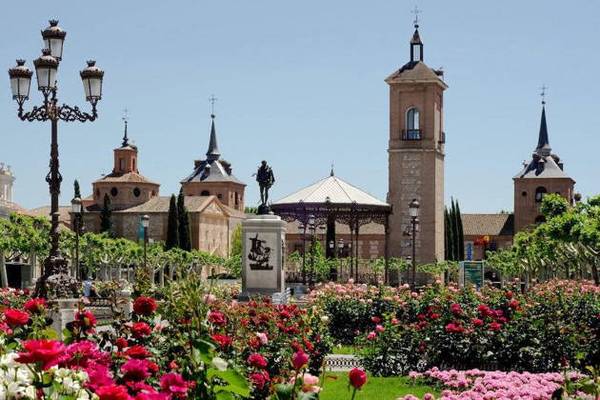 Экскурсия по прекрасному пригороду Мадрида - Алкала де Энарес