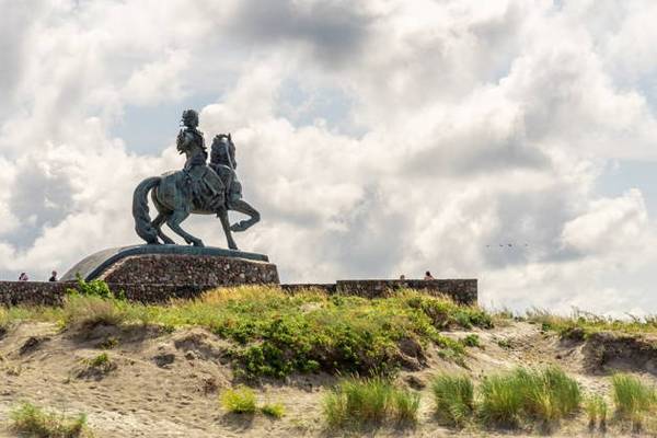 Балтийск — военная база на самом западе России (с посещением косы)
