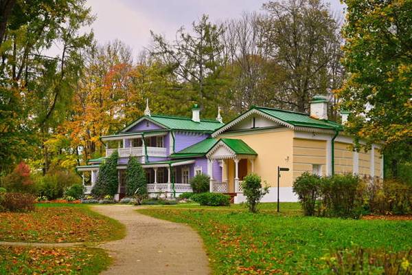 Обзорная экскурсия и поездка в Спасское-Лутовиново на транспорте туристов