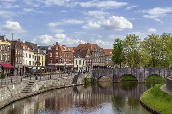 Из Кёльна в Нидерланды: городок Рурмонд