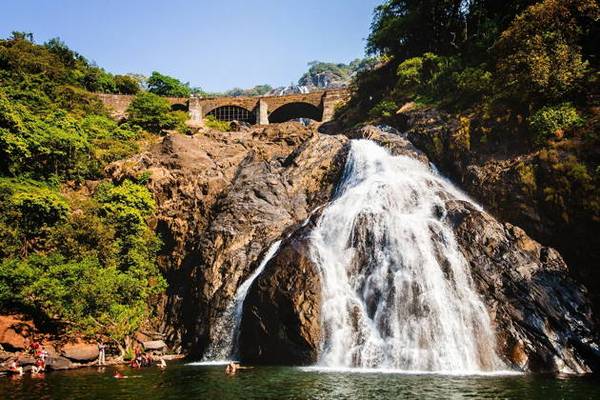 ОБЗОРНАЯ - ВЕСЬ ГОА ЗА ОДИН ДЕНЬ: Водопад Дудхсагар, Старый Гоа, специи