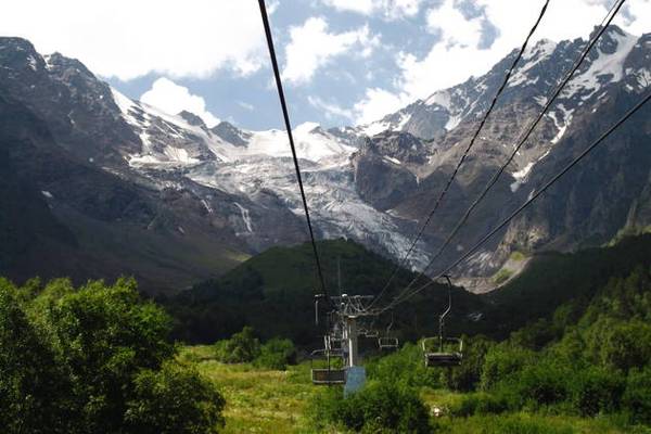 Цейское ущелье: Аланский монастырь, святилище Реком и Сказский ледник
