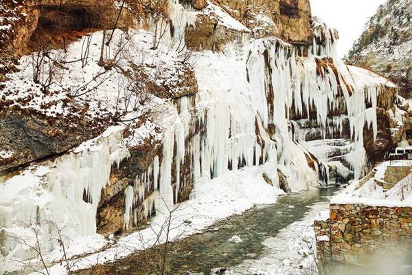 Сокровища Кабардино-Балкарии: Чегемские водопады, Голубое озеро и Аушигер