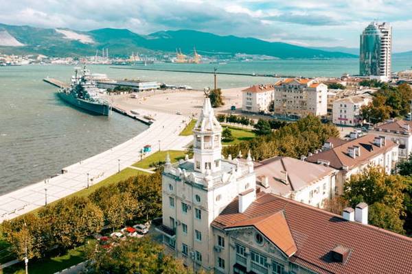 Знакомство с Новороссийском: прогулка среди главных достопримечательностей 