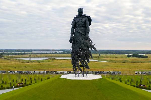 Обзорная экскурсия по Ржеву на транспорте туристов 