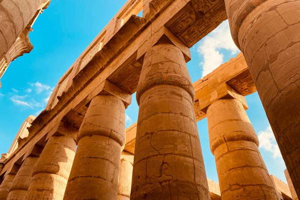 В Луксор на автобусе: «Город мертвых» и «Город живых»