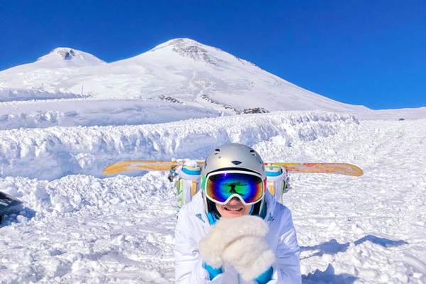Великий Эльбрус и Озеро Гижгит из Железноводска