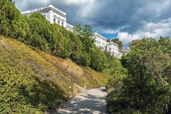 «Тропа здоровья»: пешеходная экскурсия