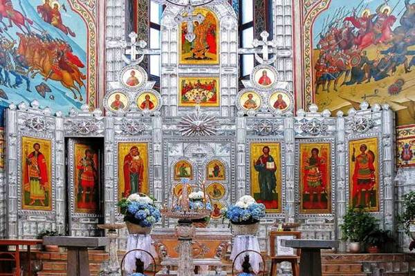 Обзорная экскурсия по Брянску: Музей хрусталя и храм в Дятьково