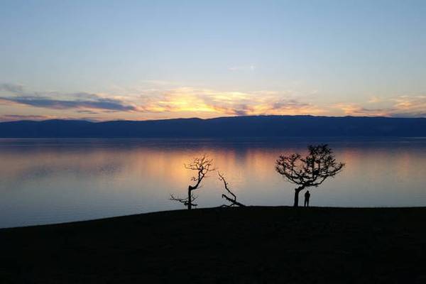 Ольхон на закате: вечерняя прогулка по Хужиру