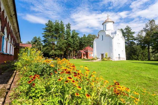 Расширенная экскурсия с посещением Юрьева монастыря и Перынского скита