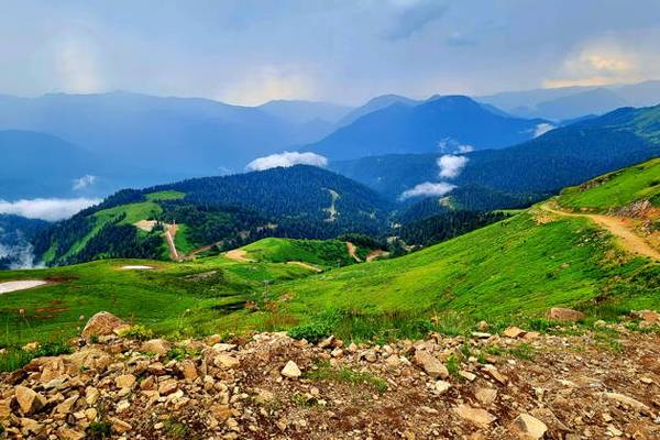 Озеро Малое Дзитаку. Перевал Бзерпинский карниз.