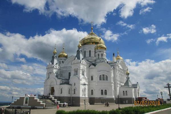 Величественный Белогорский монастырь — место силы и красоты