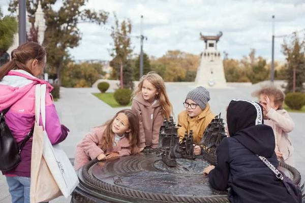 Открываем Севастополь! Семейная экскурсия с элементами квеста.