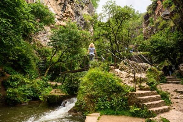 Медовые водопады, гора Кольцо и многое другое за 7 часов