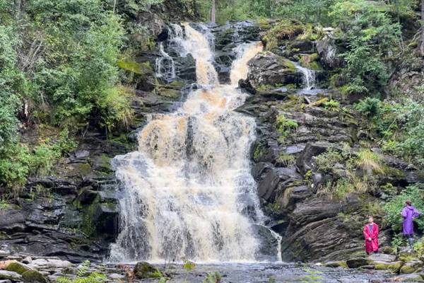 Настоящая Карелия: поездка к берегу Ладоги + самый высокий водопад Карелии